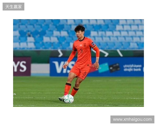 北青:U23国足主力球员贺一然今日抵达成都,即将加盟成都蓉城 北青:U23国足主力球员贺一然今日抵达成都,即将加盟成都蓉城