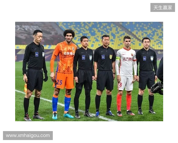 欢迎球员明天回到家乡，从上海海港转会加盟武汉三镇足球俱乐部