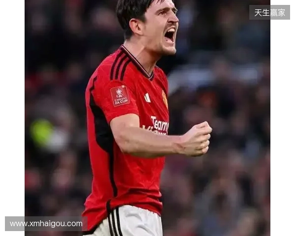 官方:马奎尔与曼联续约至2027年夏天,附带一年续约选项